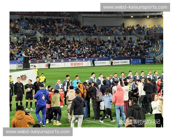 足球全场录像:激动人心的比赛瞬间,让你一次看个够! 足球全场录像:激动人心的比赛瞬间,让你一次看个够!