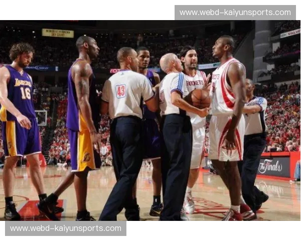 决战巅峰，传奇再续：小牛vs湖人G4，一场不容错过的史诗对决！